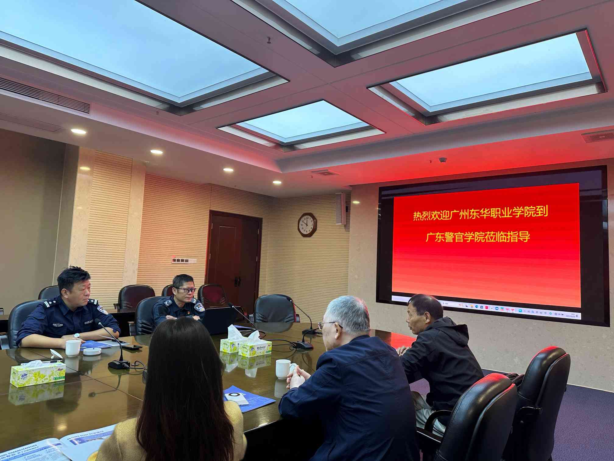 应急(1).jpg 应急(1).jpg