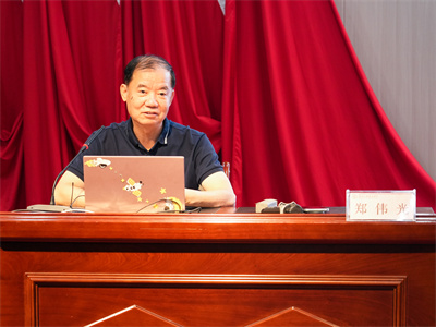 DSC00220-3.jpg DSC00220-3.jpg