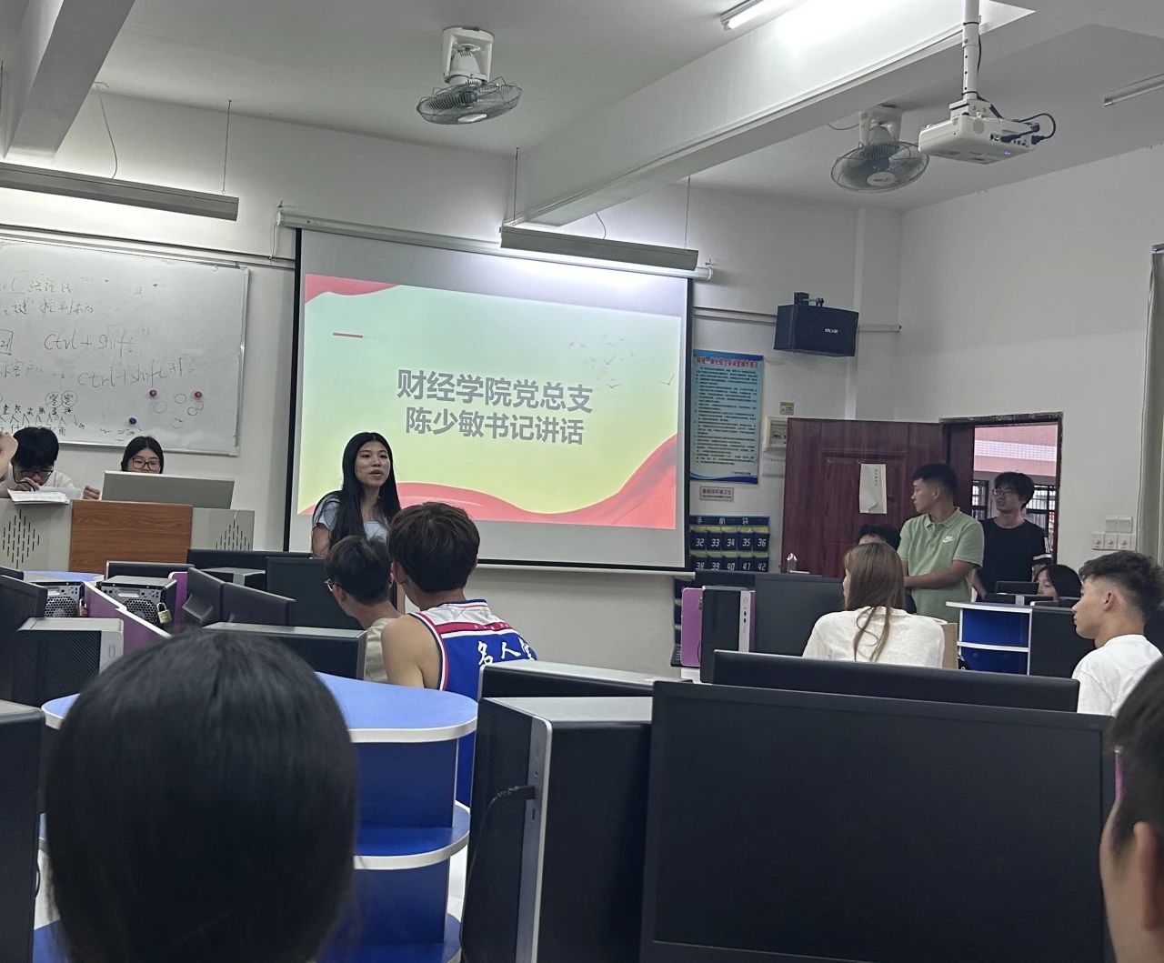 微信图片_20231117183820.jpg 微信图片_20231117183820.jpg
