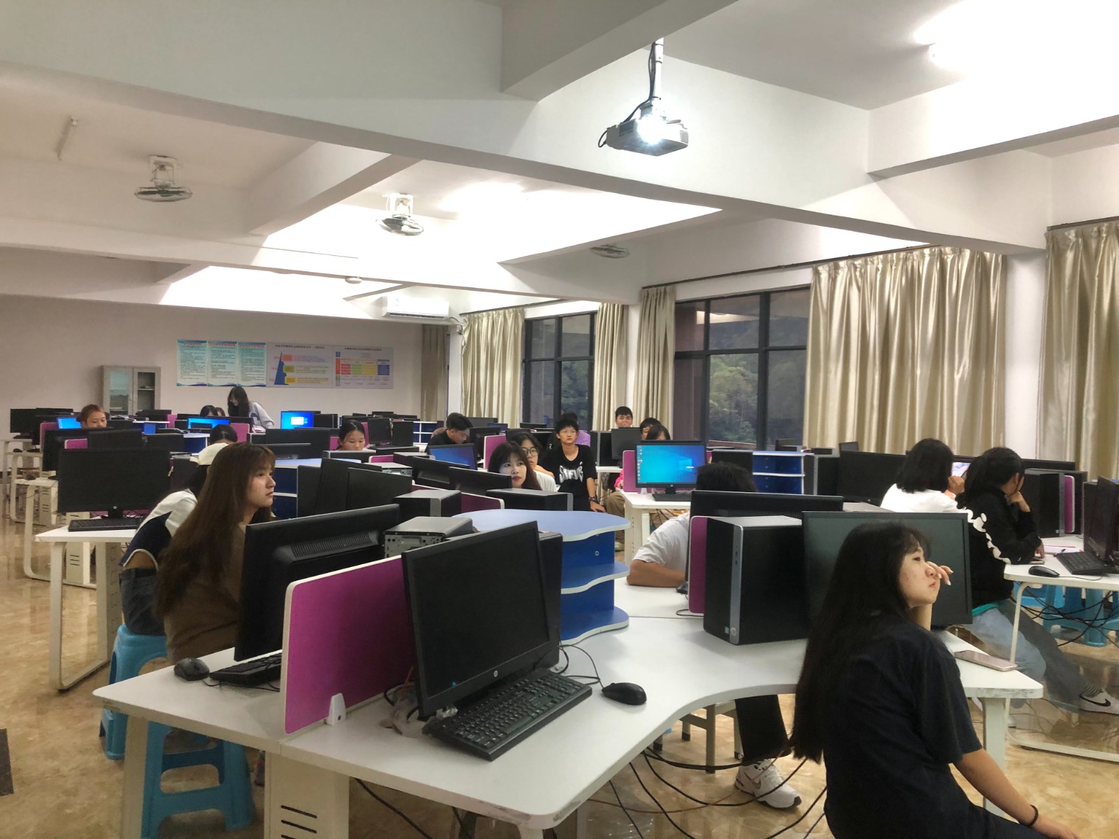 微信图片_20231105225759.jpg