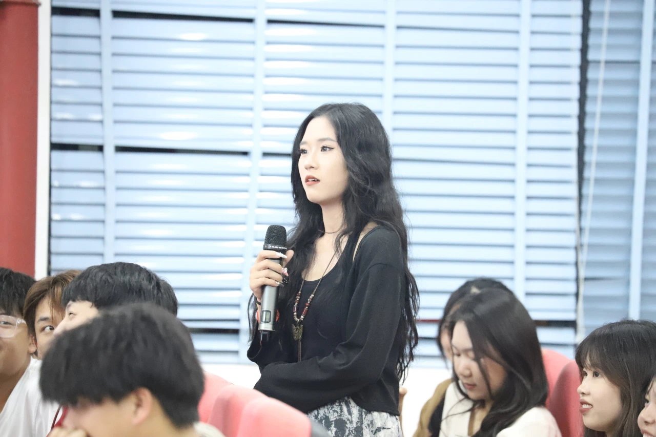 微信图片_20231118153709.png 微信图片_20231118153709.png