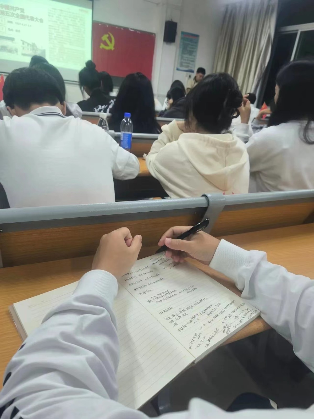 微信图片_20231210180311.jpg 微信图片_20231210180311.jpg