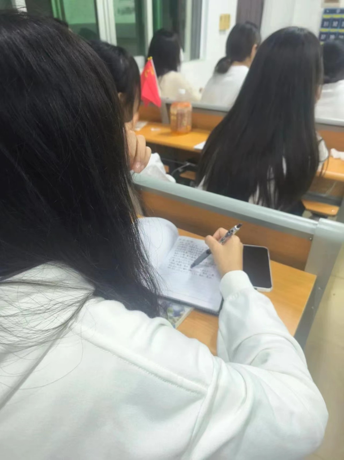 微信图片_20231210180315.jpg 微信图片_20231210180315.jpg