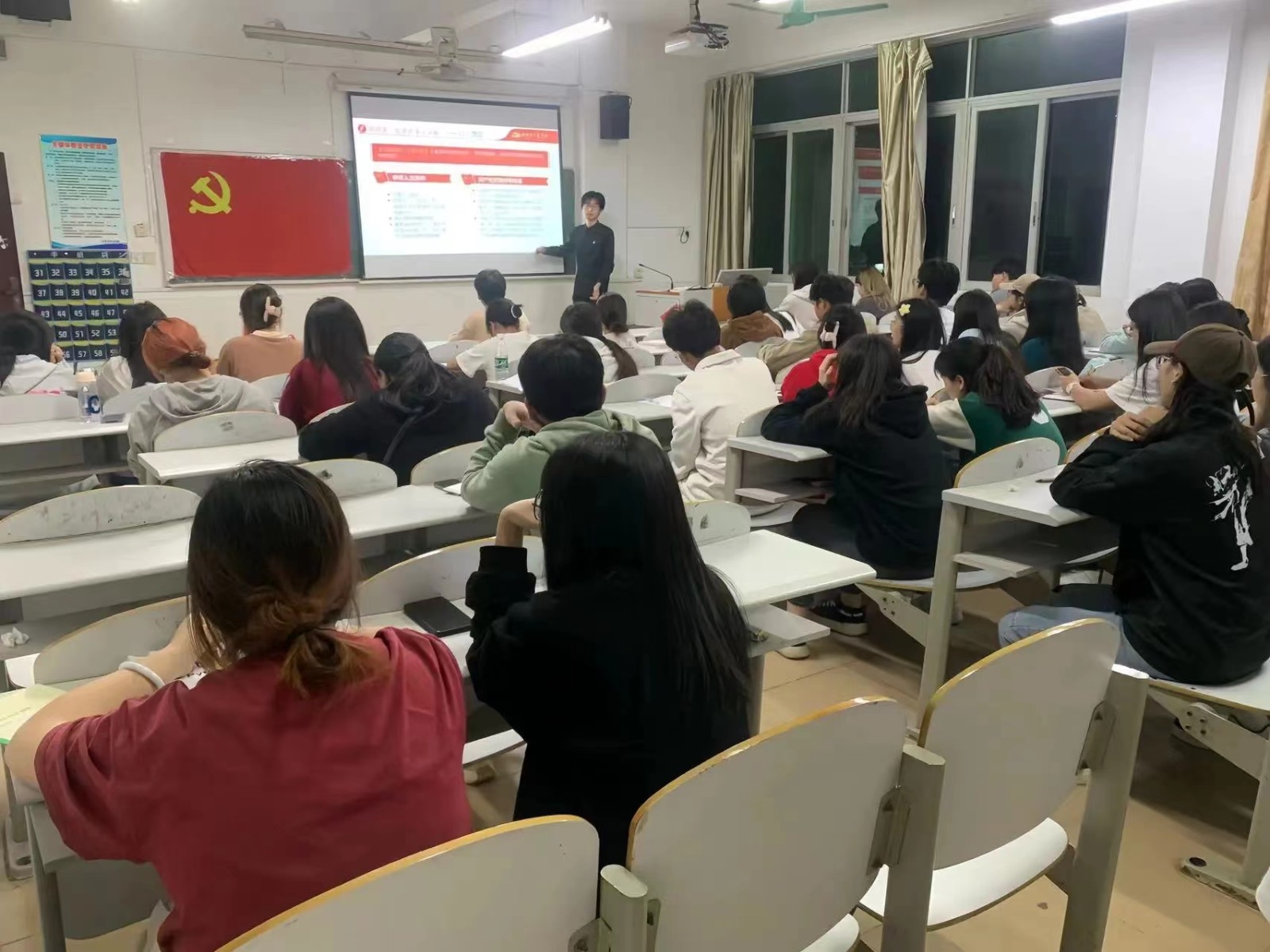 微信图片_20231210183826.jpg 微信图片_20231210183826.jpg