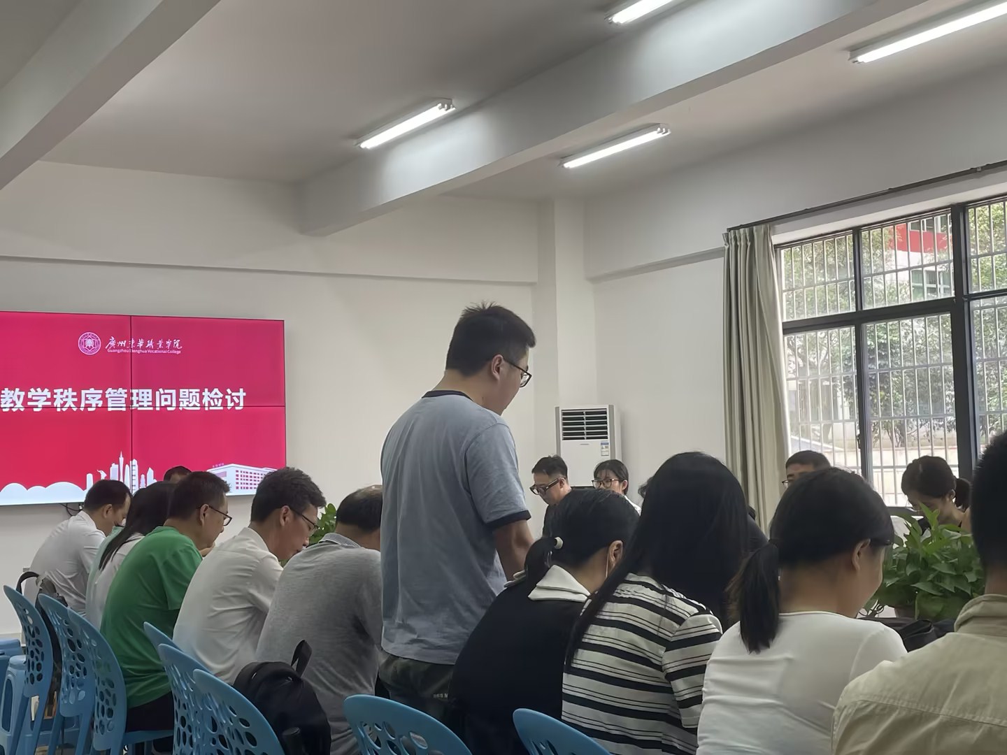 d21ee229-5a75-4aa2-af78-cde2ce75f7ed.jpg