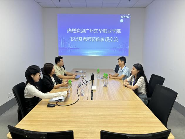 校企合作2.png 校企合作2.png