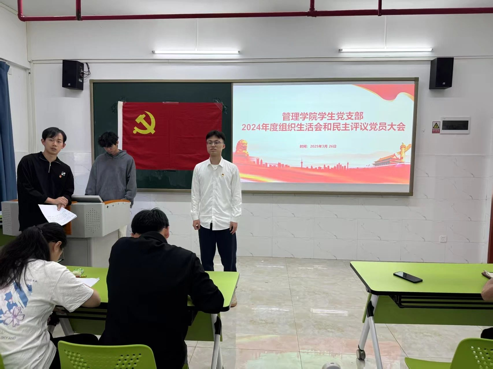 dccbdf9330cfa6c747a2b82b58f8adbe.png