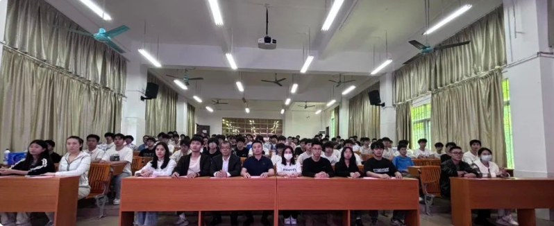 屏幕截图 2025-04-28 181632.png