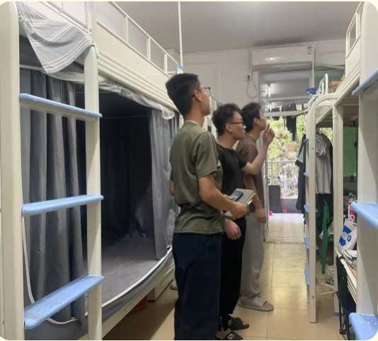 屏幕截图 2025-04-28 183022.png