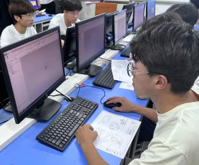 屏幕截图 2025-05-24 193636.png