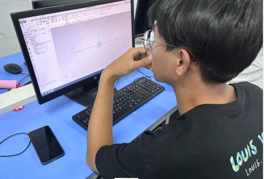 屏幕截图 2025-05-24 193707.png