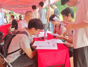屏幕截图 2025-05-24 195624.png