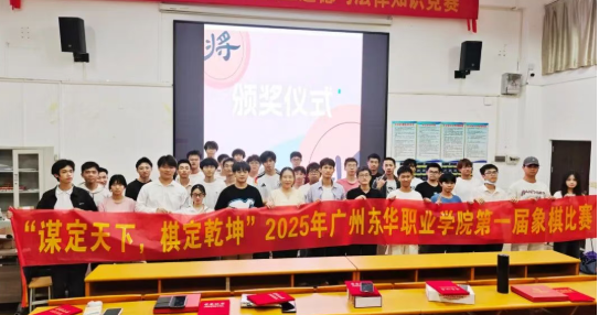 屏幕截图 2025-10-12 224710.png 屏幕截图 2025-10-12 224710.png