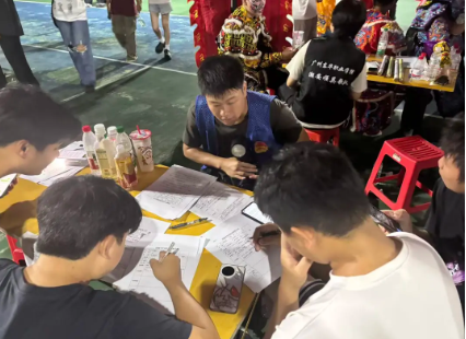 屏幕截图 2025-10-19 142757.png 屏幕截图 2025-10-19 142757.png