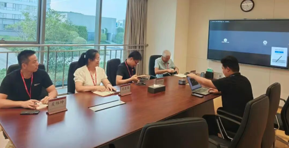 屏幕截图 2025-10-23 220303.png 屏幕截图 2025-10-23 220303.png