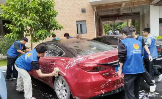 屏幕截图 2025-10-26 175423(1).png 屏幕截图 2025-10-26 175423(1).png