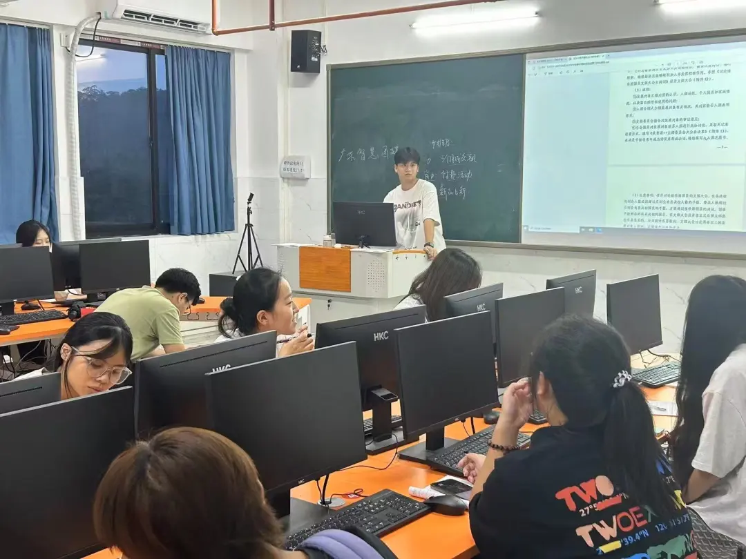 图片2.jpg 图片2.jpg