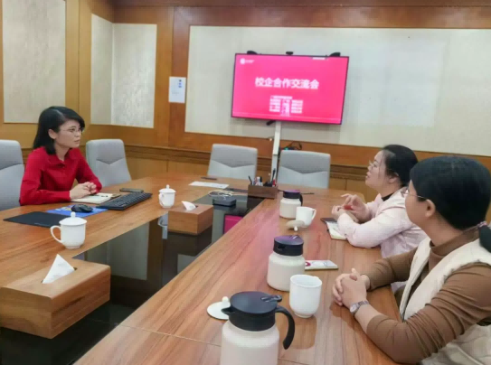 屏幕截图 2025-10-29 225123(1).png 屏幕截图 2025-10-29 225123(1).png