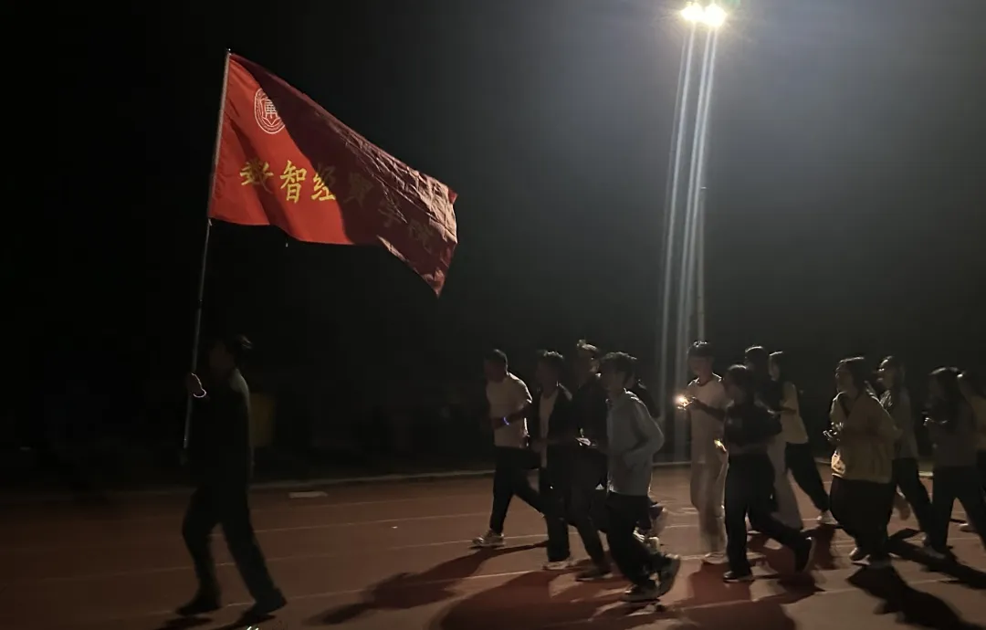 图片9.jpg 图片9.jpg