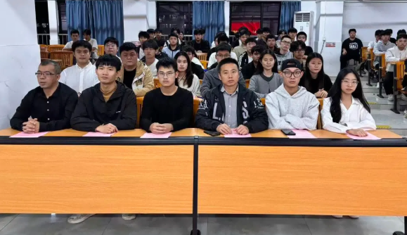 屏幕截图 2025-11-16 214106(1).png 屏幕截图 2025-11-16 214106(1).png