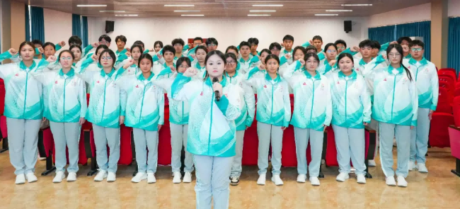 屏幕截图 2025-11-28 232419(1).png 屏幕截图 2025-11-28 232419(1).png