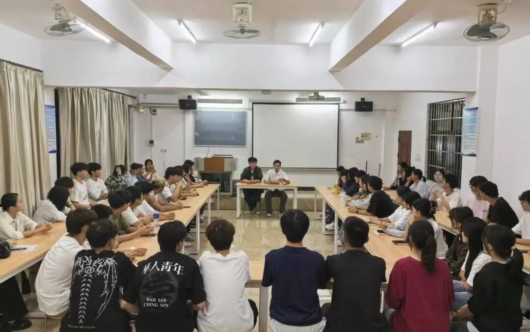 b7c8bae5d78a11d581cfb612e055ecf3.jpg b7c8bae5d78a11d581cfb612e055ecf3.jpg