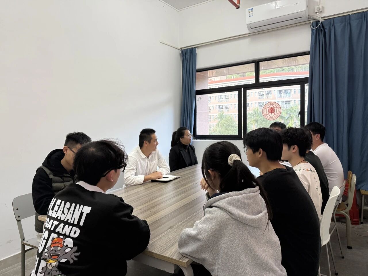 微信图片_2025-12-24_004751_576.jpg 微信图片_2025-12-24_004751_576.jpg