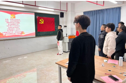 屏幕截图 2025-12-27 181021.png 屏幕截图 2025-12-27 181021.png