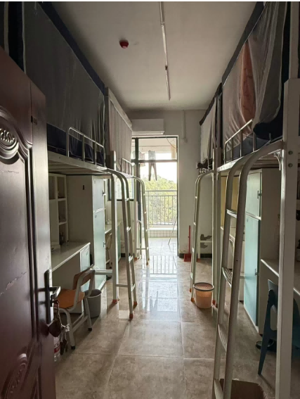 屏幕截图 2026-01-14 215024(1).png 屏幕截图 2026-01-14 215024(1).png