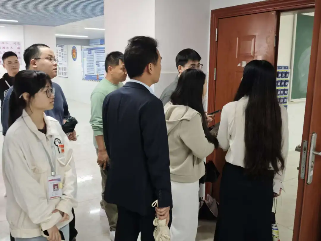 图片3.jpg 图片3.jpg