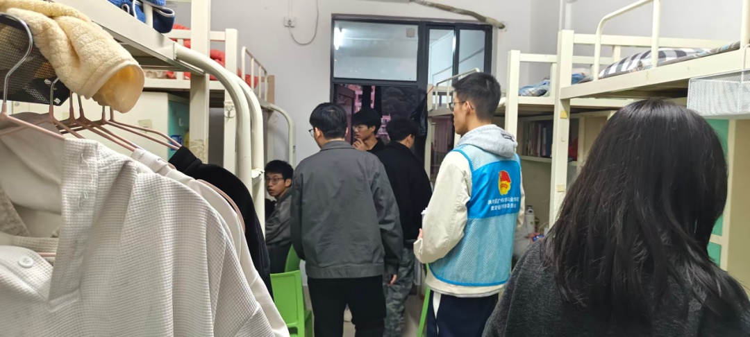 图片6.jpg 图片6.jpg