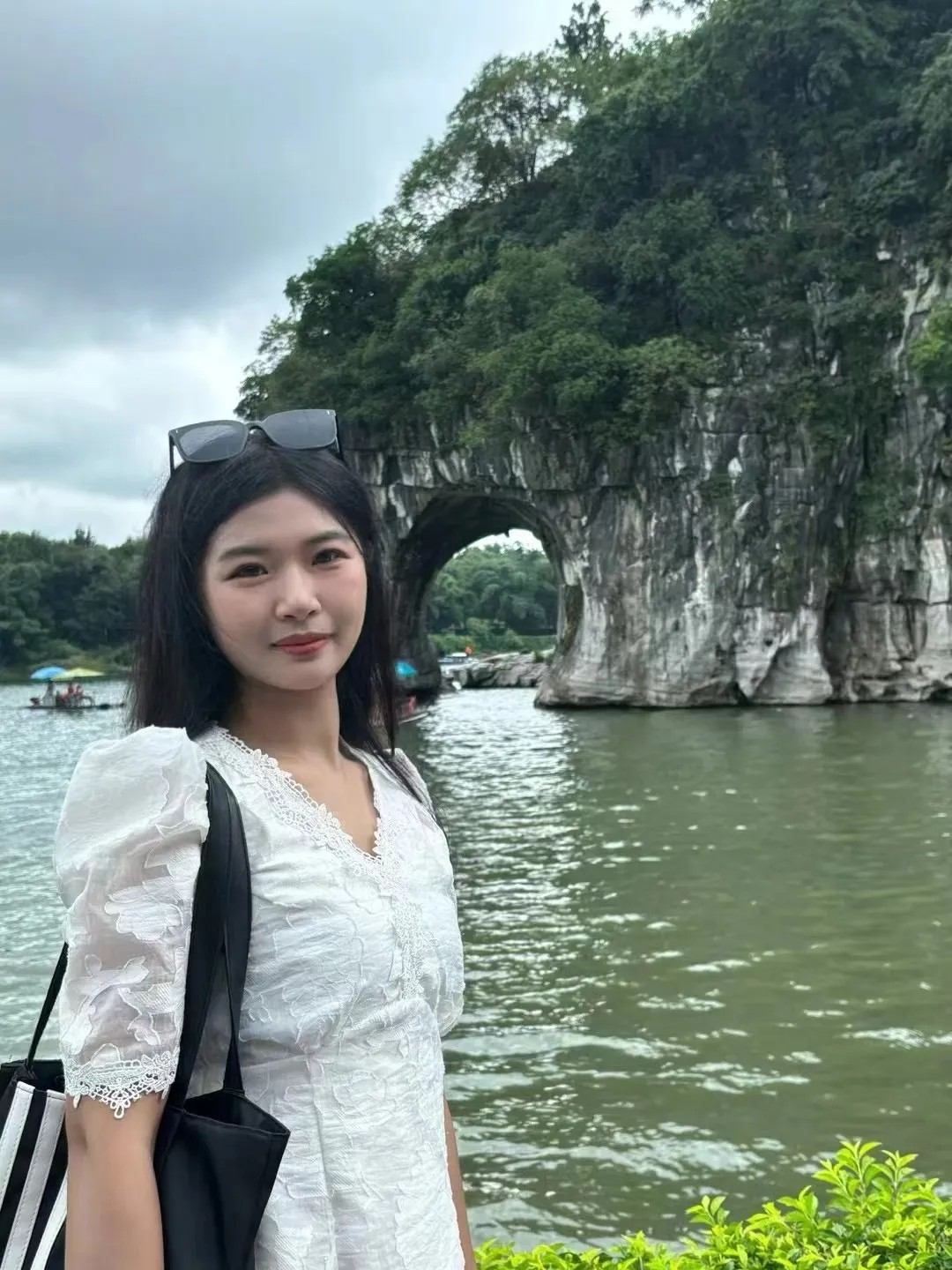 李佳慧.jpg 李佳慧.jpg